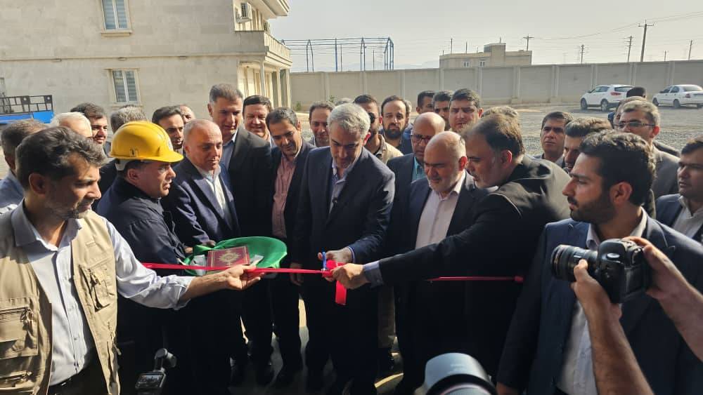 بهره برداری از یک شرکت فولاد در اهواز با تسهیلات صندوق کارآفرینی امید
