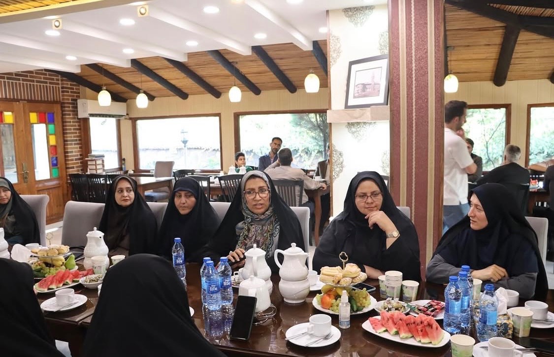 هم اندیشی اشتغال بانوان و توسعه ظرفیت های اقتصادی در گیلان