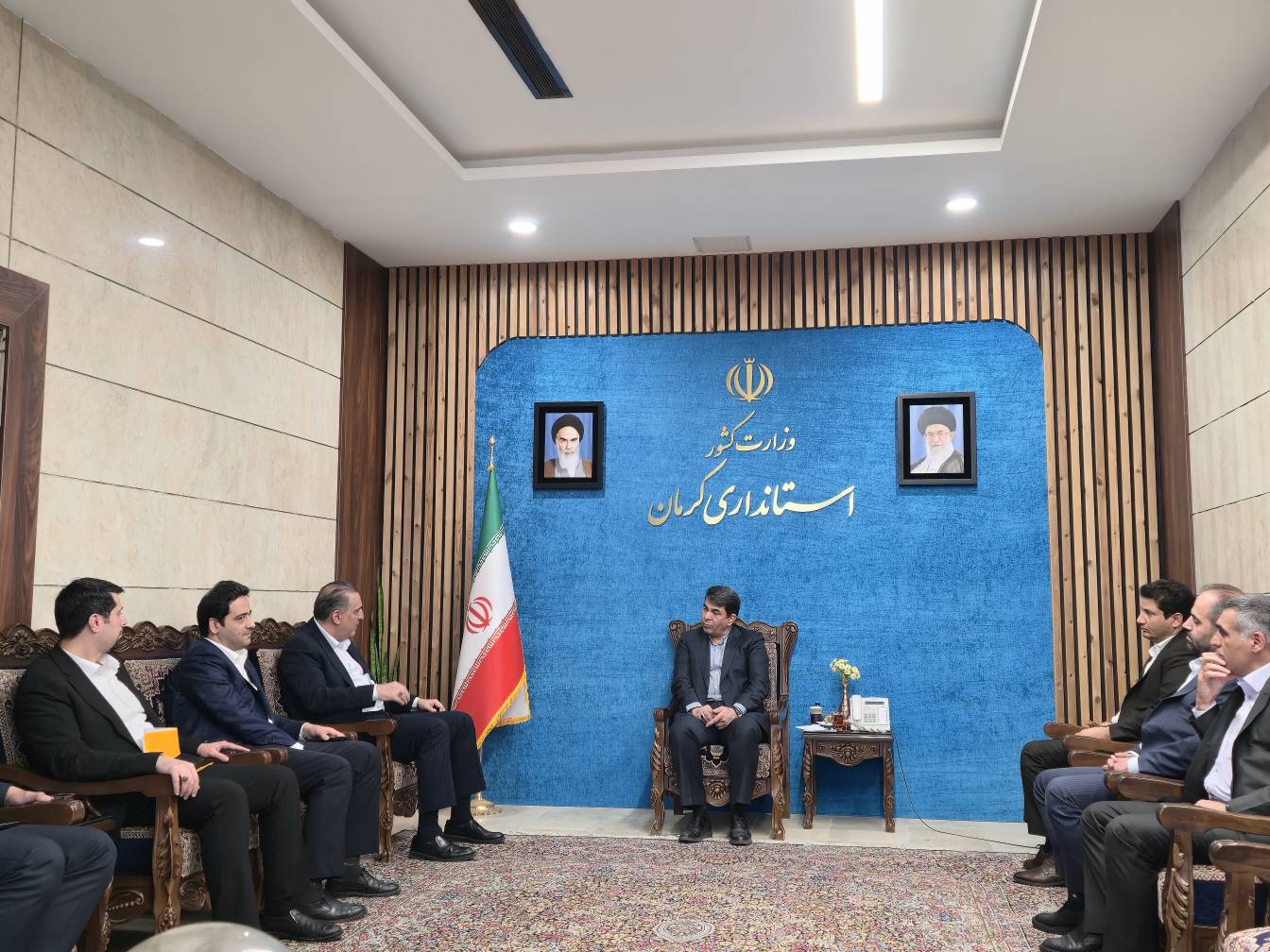دیدار مدیرعامل صندوق کارآفرینی امید با استاندار کرمان / سرمایه‌گذاری در خوشه کسب‌وکار «کنجد» در دستور کار صندوق
