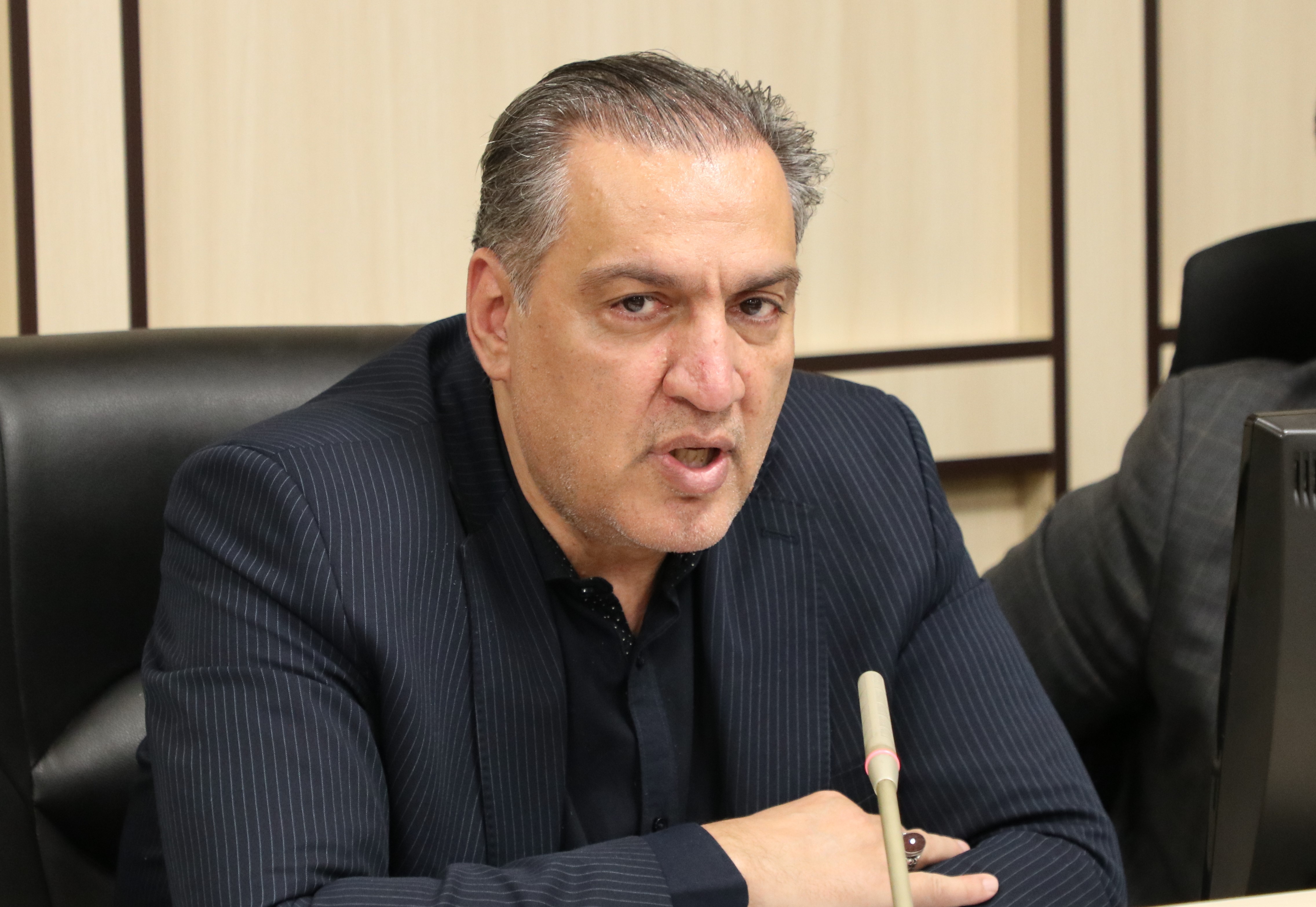 ضیائی: اصلاح روش‌ها و تقویت حمایت از کارآفرینان اولویت ماست