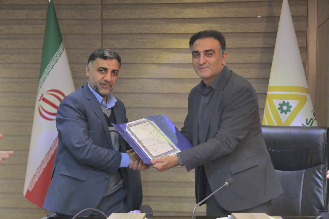 تجلیل از نقش صندوق در حمایت مالی از شرکت‌های فناور و دانش‌بنیان