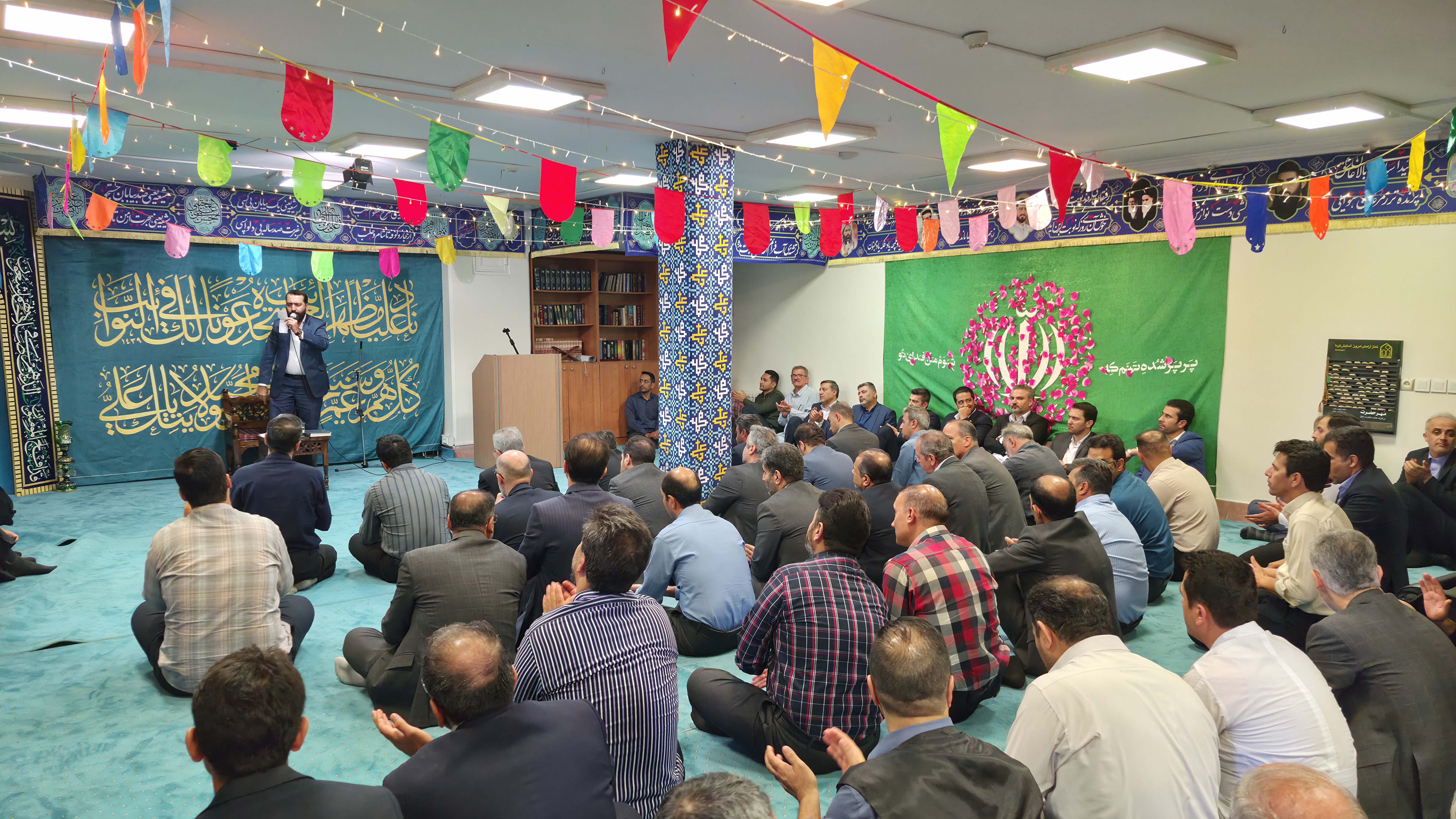 جشن باشکوه عید سعید غدیر خم با حضور پرشور کارکنان و مدیران صندوق کارآفرینی امید برگزار شد