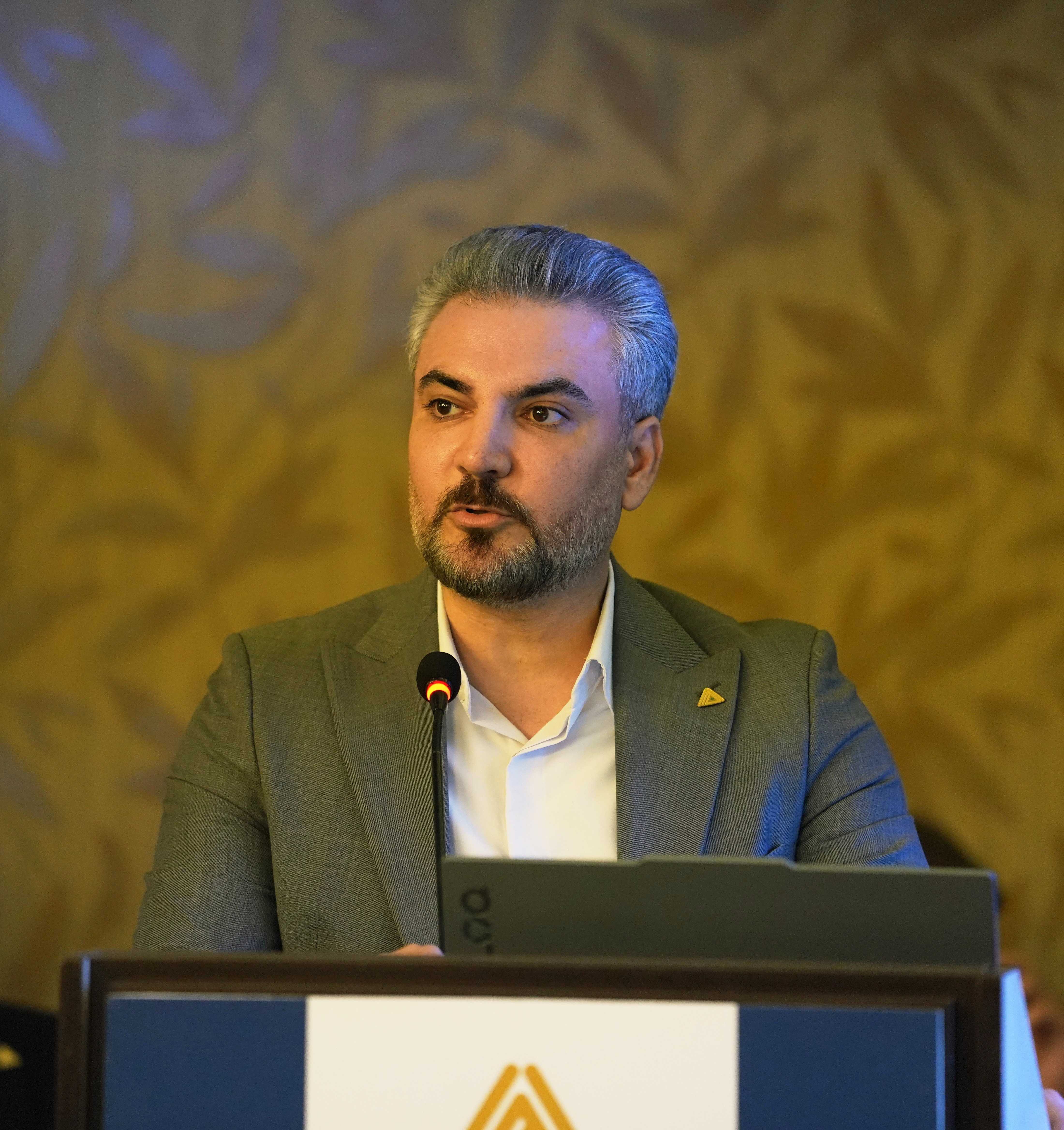 رونمایی از سامانه‌های نوین خدمات بانکی صندوق کارآفرینی امید ‌