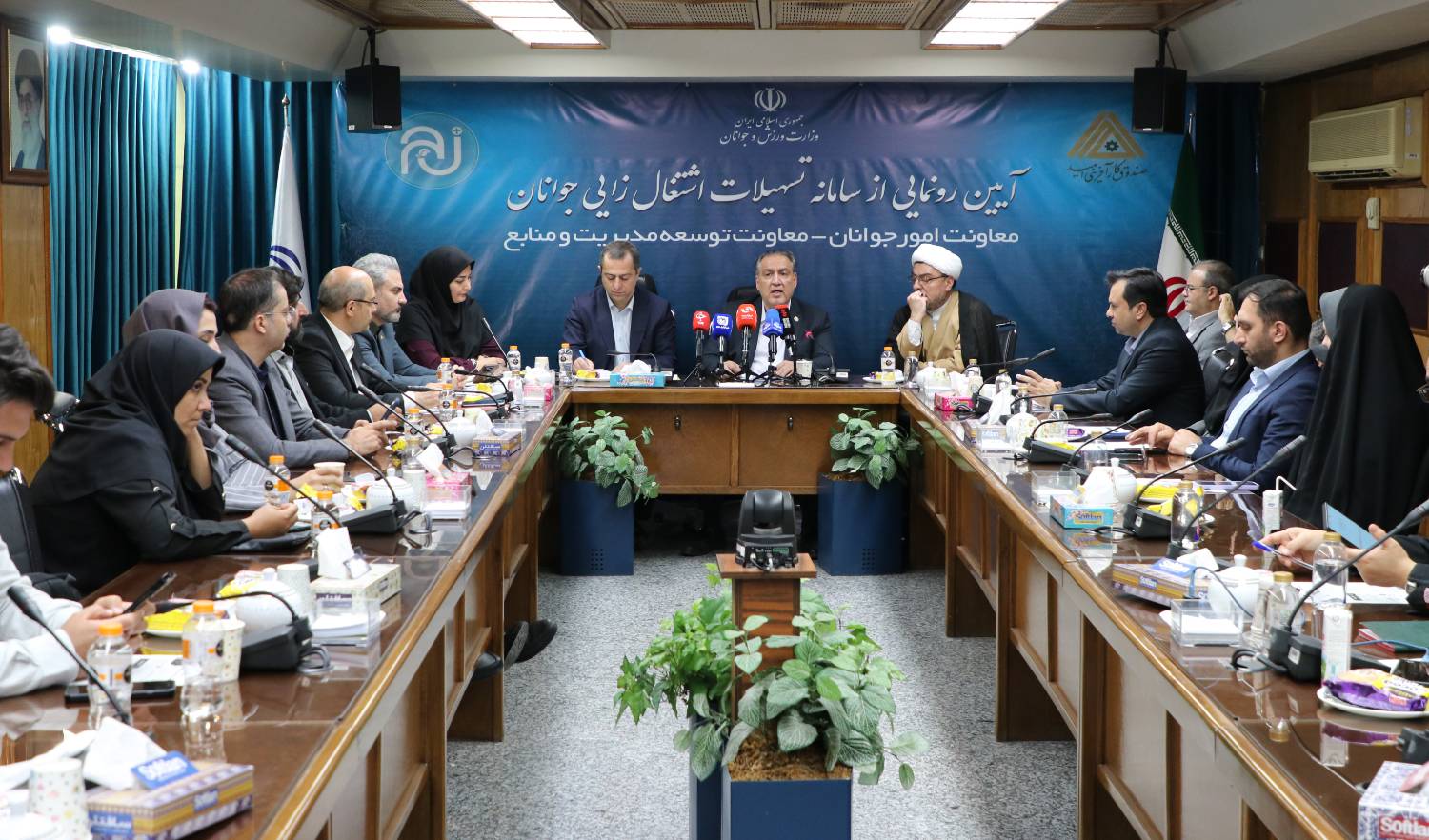 ضیایی: رونمایی از سامانه تسهیلات اشتغال، کوتاه‌تر کردن مسیر جوانان از ایده تا اشتغال است