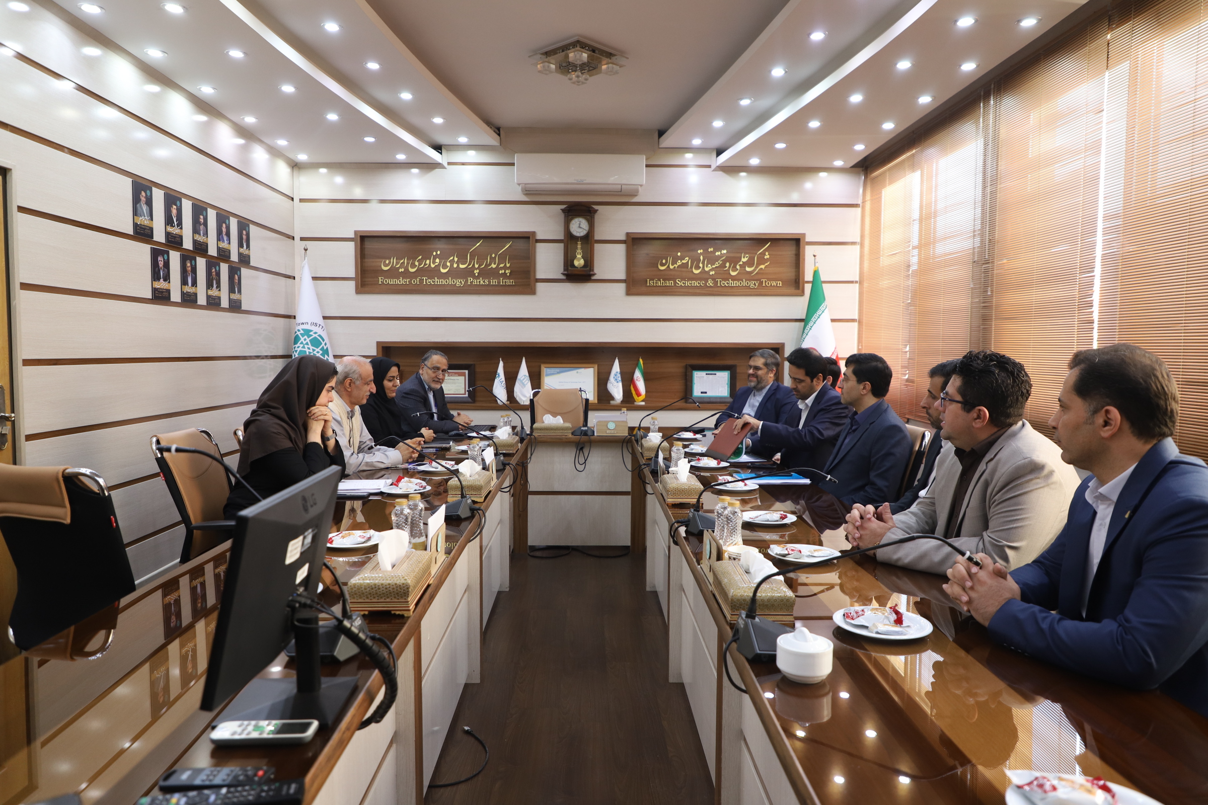 افزایش حمایت‌های مالی از شرکت‌های دانش بنیان در استان اصفهان