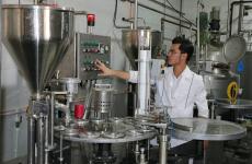 پرداخت سه هزار و ۴۰۰ میلیارد ریال تسهیلات صندوق کارآفرینی امید در یزد